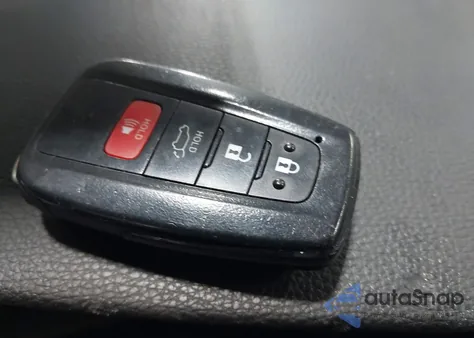 2024 Toyota Rav4 Xle из США, поврежденный, VIN 2T3P1RFV5RC485443